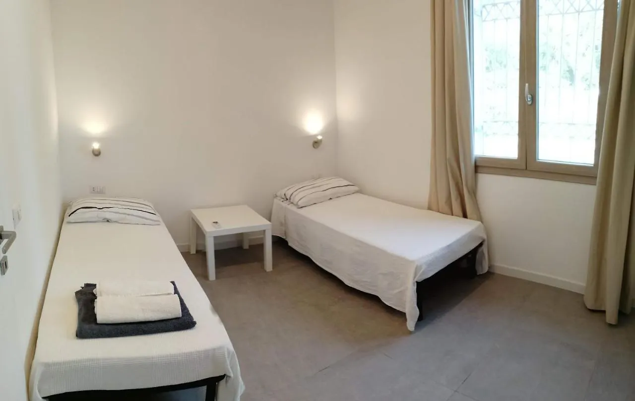Seaside Garden - Guest Suite ألغيرو 0*,  إيطاليا